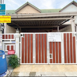 หมู่บ้านทรัพย์มั่นคง คลอง9 