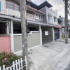 ขายบ้านพร้อมอยู่ ทาวน์เฮ้าส์ 3 ชั้น  หมู่บ้านเมืองเอก